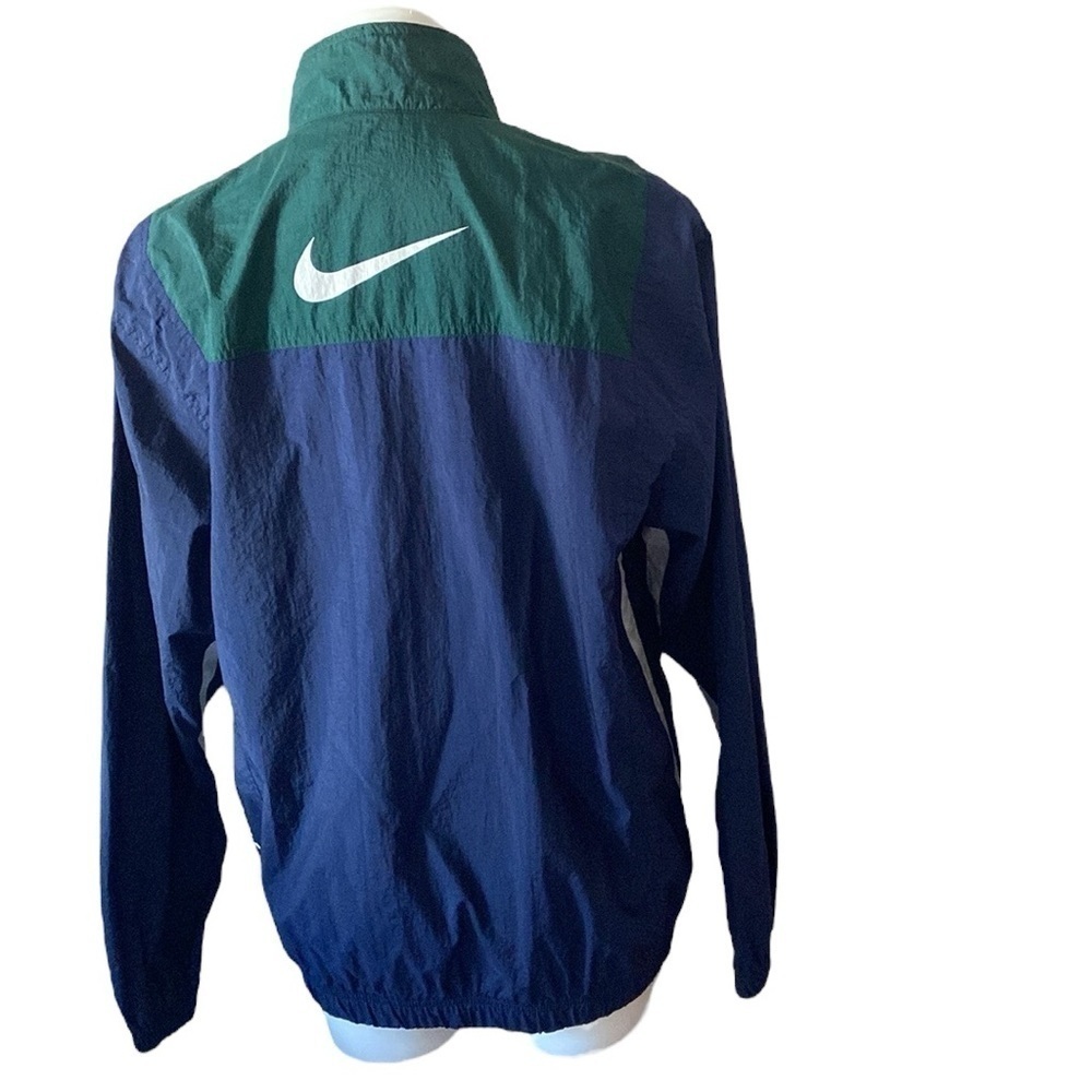 Vintage Nike Unisex Green and Navy Blue Windbreaker - Picture 2 of 6